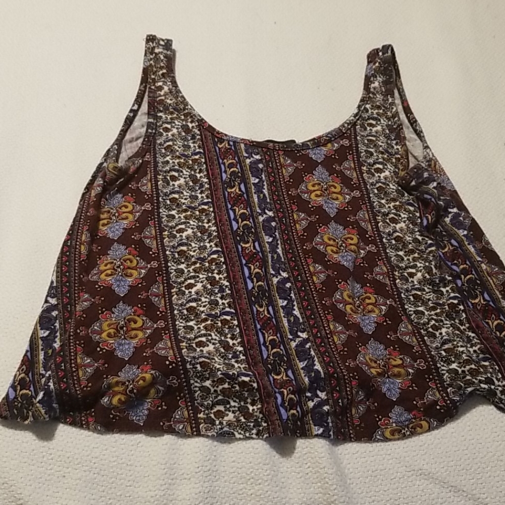 Crop top